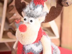 wholesale reindeer with christmas hat