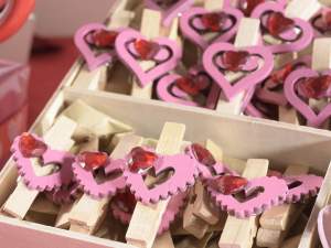 Valentine's day heart clothespins wholesale