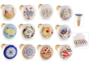 Korken und dekorierter Keramikstopfen im Display mit 24 Stüc