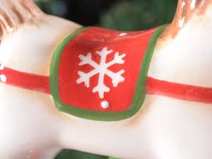 caballito de madera decoración navideña