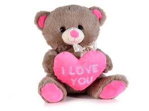 Ursuleț cu inimă și fundă roz „Te iubesc”.