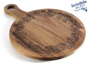 Round acacia wood cutting board with leaf engravings