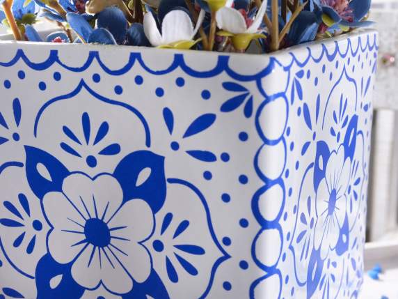 Jarrón de porcelana con decoración Blu Porcelain