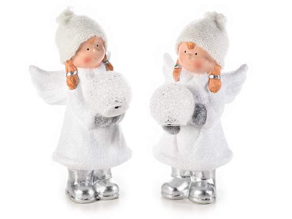 Înger din ceramică cu bulgăre de zăpadă cu lumină led