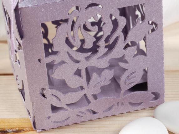 Cardboard carving rose lilac box for sugared almond.