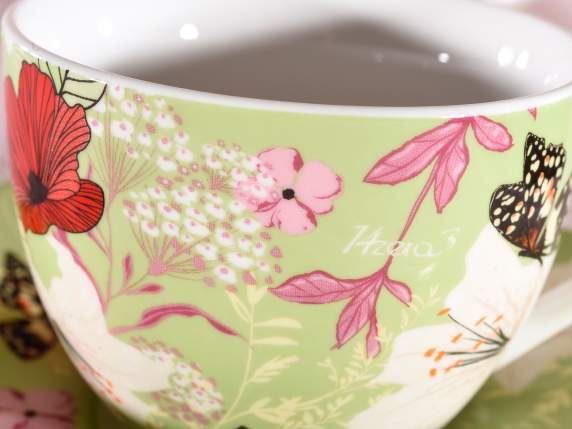 Cana de ceai si farfurie din portelan cu decoratiuni florale