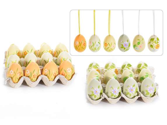 Afișați 12 ouă de plastic pictate manual pentru a fi atârnat