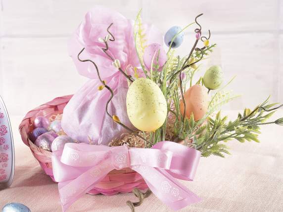 Ramuri de ouă și frunze artificiale colorate