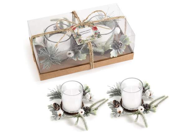 Packung mit 2 Kerzen mit Kerzenhalter aus Glas und Girlande