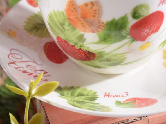 Teetasse aus Porzellan Erdbeeren mit Untertasse und Gesche
