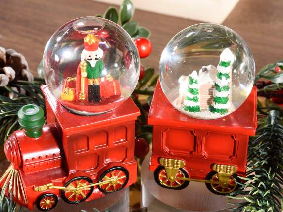 Set trenino natalizio 4 vagoni in resina con palla a neve