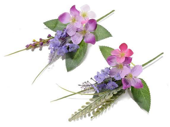 Künstlicher Blumenstrauß mit Lavendel und Wildblumen