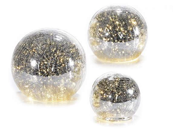 Set of 3 silver sphere lamps with warm white led light and t