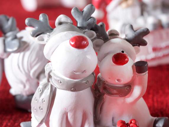 Decoración en resina con Papá Noel, reno y muñeco de nieve