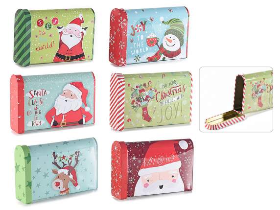 Briefkasten aus Metall mit weihnachtlichen Motiven