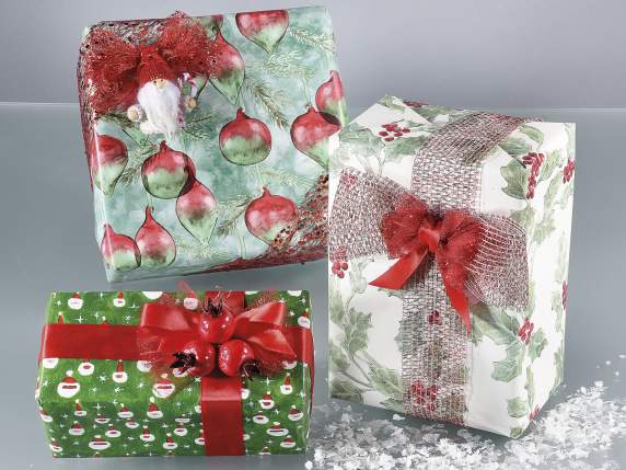 Pack of 60 sheets of gift wrapping paper with Christmas prin