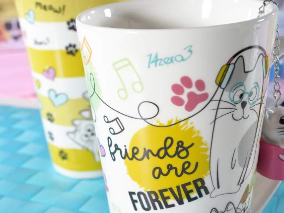 Porcelain mug with Happy Cats design and printed handles