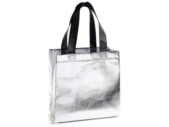 Small bag in silver metallic non-woven fabric
