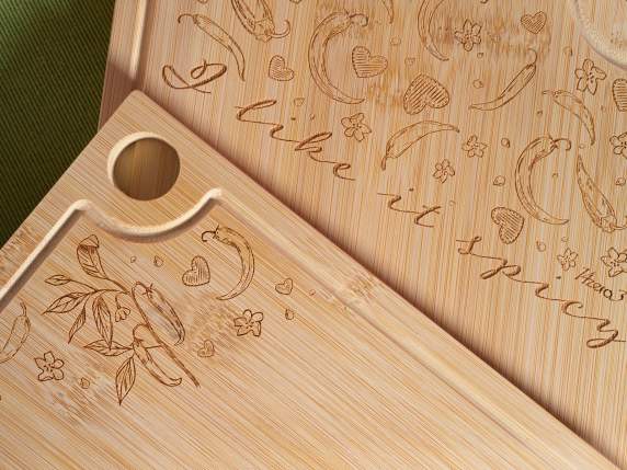 Set de 4 planches à découper en bois de bambou Spicy Love