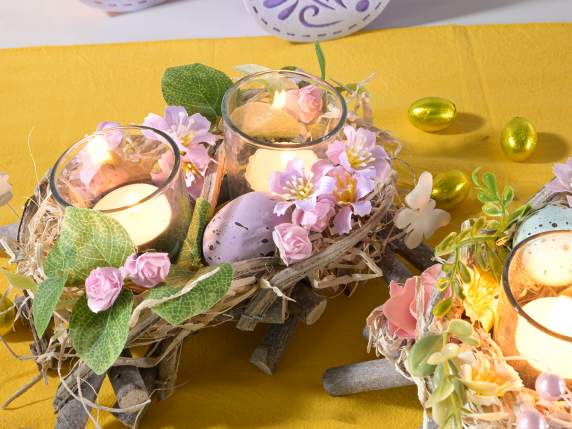 Portacandela in legno con 2 portacandela vetro, uova e fiori