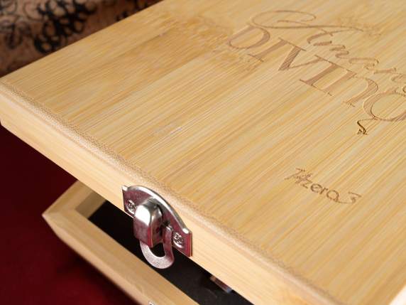 Wooden box with 4 sommelier accessories for wine in gift box