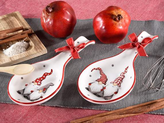 Ceramic spoonholden with santa Claus and ribbon
