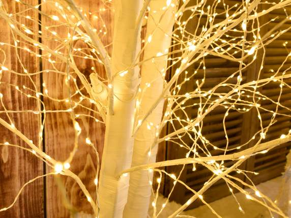 White tree Mt 2.10H with 1700 warm white LEDs, 297 branches