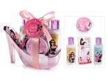 Gift box with shoe, beauty set with 4 body products
