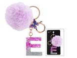 Portachiavi / charm lettera E in resina con pompon in card