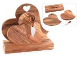 Set of 2 heart-shaped acacia wood chopping boards on base wi