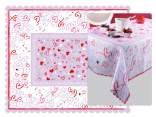 Stain-resistant rectangular tablecloth with heart print