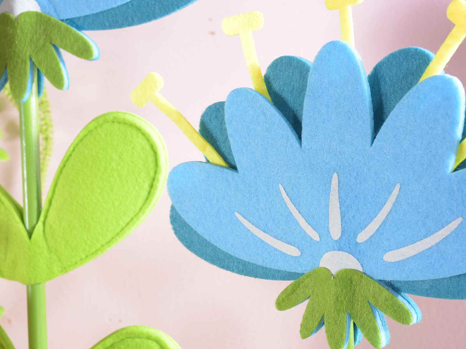 Creative Co-Op Set 3 Vassoi In Legno Di Mango Smaltato – Falene E Fiori, Multicolore, Lavabili A Mano