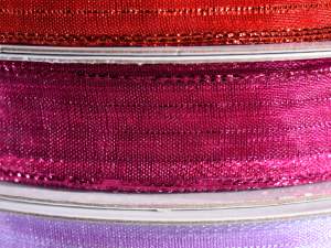 Wholesaler amaranth ribbon lamé threads