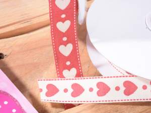 Heart print ribbon