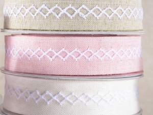 Wholesale ribbons Easter packaging gift packages