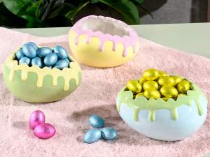 gros récipient à oeufs en céramique colorée