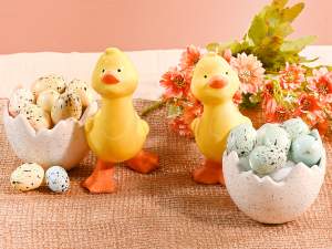 conteneur en gros oeuf de poule de pâques