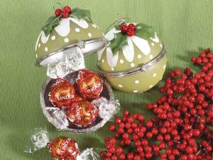 mayorista de bolas navideñas de lunares y bayas