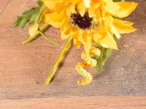 Artificial sunflower bouquets