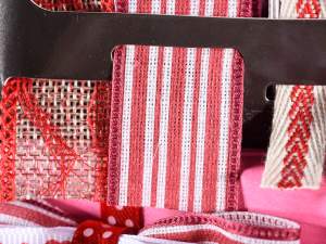 Wholesale Valentine's Day Heart Ribbons