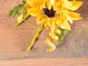 Ciorchini artificiali de floarea-soarelui