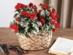 holly berry bunch wholesaler