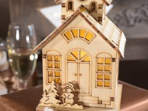 Natale casetta legno luce