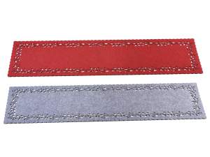 chemins de table de Noël en houx rouge et argent