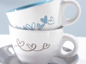 Coffee cups wholesaler with heart decorations