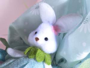 Mayorista de conejitos de pascua colgantes
