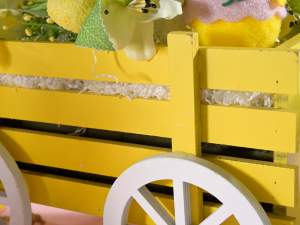 Wholesaler decorative colored wooden carts