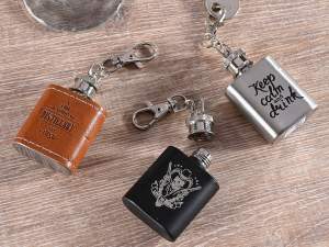 Wholesaler key holder with flask