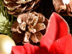 poinsettia garland cinnamon wholesaler