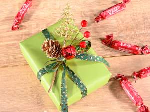 wholesale pick christmas pine gold bunch